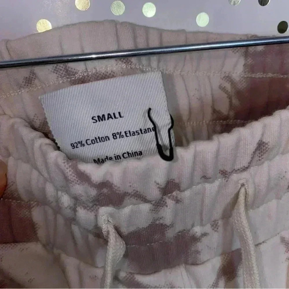 Varley Glade Tie Dye Shorts - Picture 3 of 7